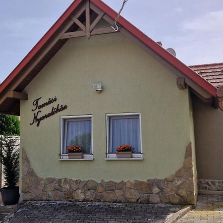 Tamasi Villa- Nyaralohaz Balatonkeresztúr Kültér fotó