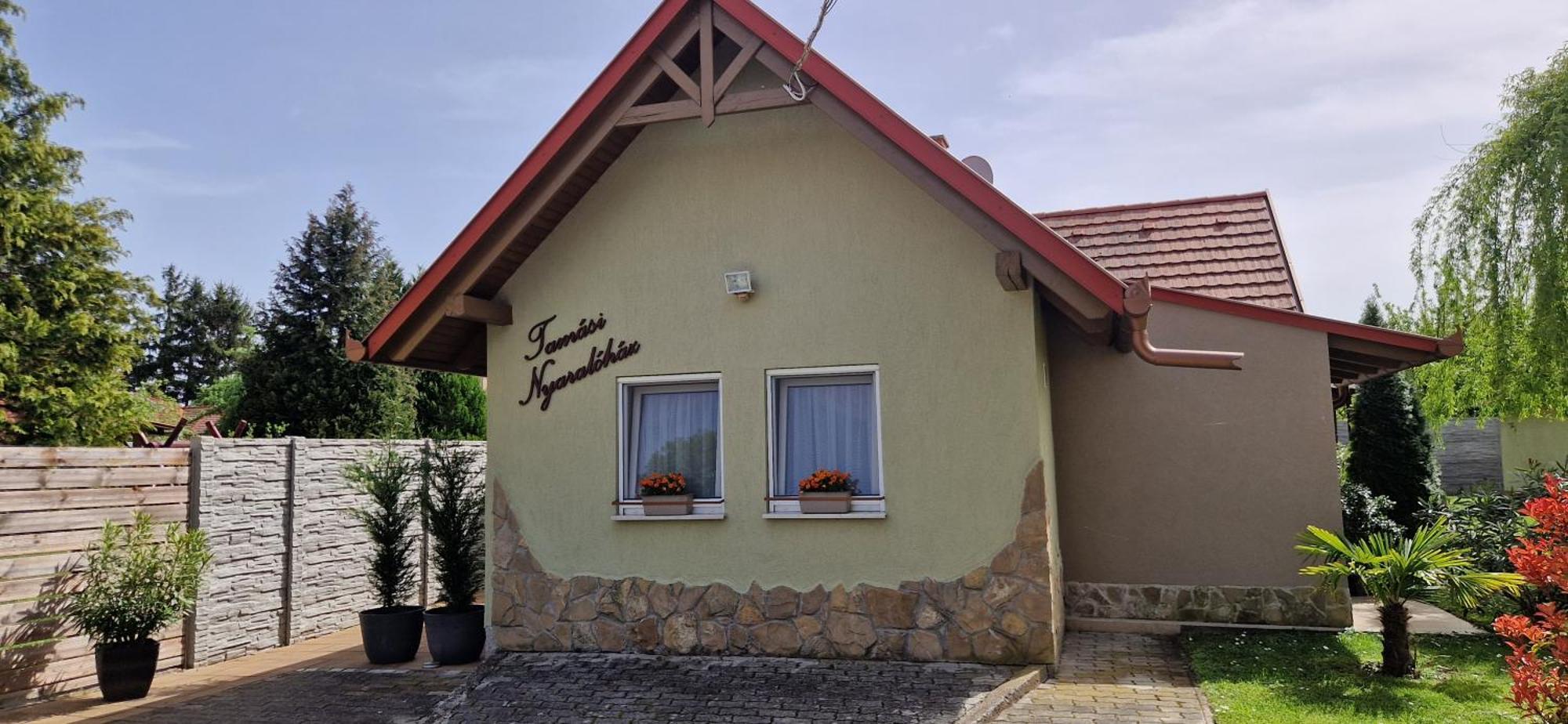 Tamasi Villa- Nyaralohaz Balatonkeresztúr Kültér fotó